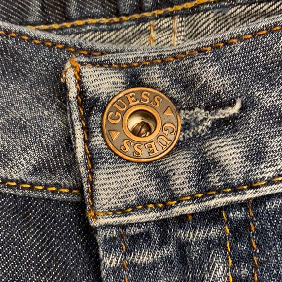 Guess Jean Shorts - Picture 4 of 9